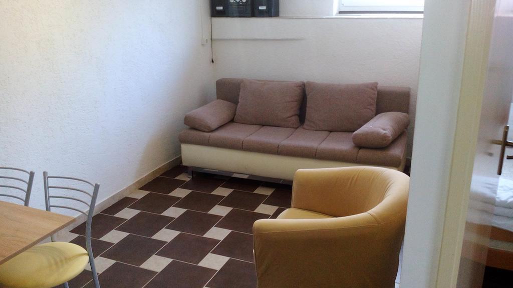 Apartman Gomirje 弗尔博夫斯科 外观 照片